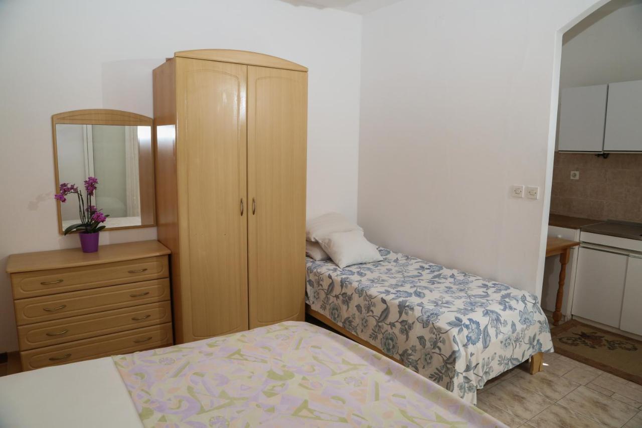 Apartments Butkovic Hvar Town Exterior foto